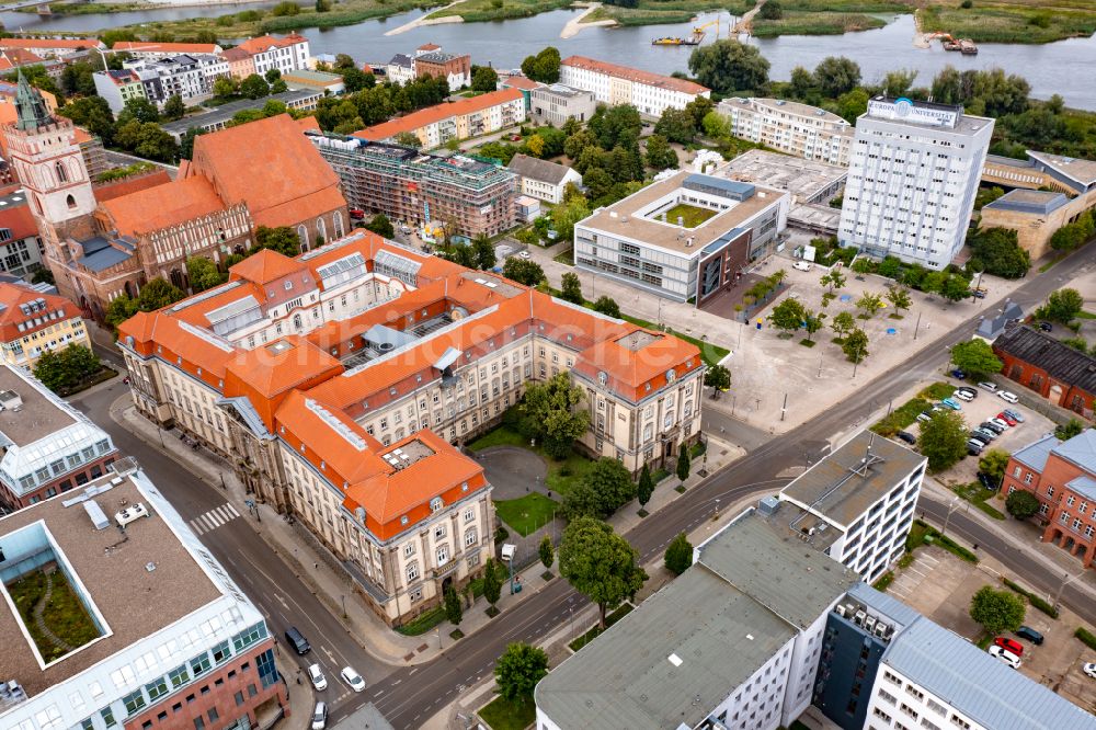 Frankfurt (Oder) aus der Vogelperspektive: Campus- Universitäts- Bereich Europa-Universität Viadrina - Zentrale in Frankfurt (Oder) im Bundesland Brandenburg, Deutschland