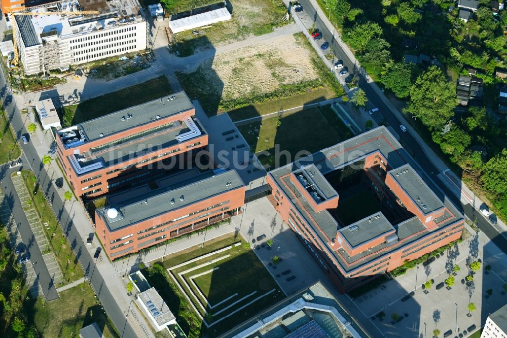 Luftbild Rostock - Campus- Universitäts- Bereich Institut für Physik in Rostock im Bundesland Mecklenburg-Vorpommern, Deutschland