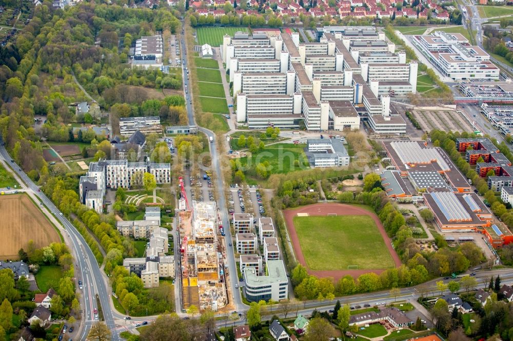 Bielefeld von oben - Campus- Universitäts- Bereich mit Neubau- Baustelle Innovationszentrum an der Morgenbreede im Ortsteil Schildesche in Bielefeld im Bundesland Nordrhein-Westfalen