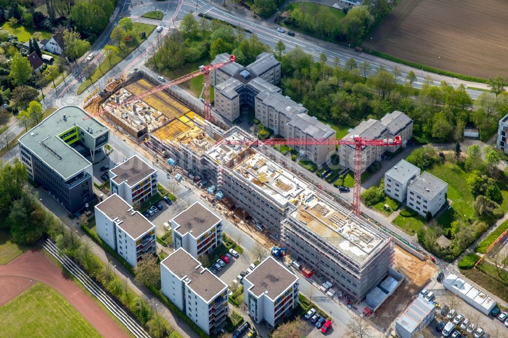 Luftaufnahme Bielefeld - Campus- Universitäts- Bereich mit Neubau- Baustelle Innovationszentrum an der Morgenbreede im Ortsteil Schildesche in Bielefeld im Bundesland Nordrhein-Westfalen