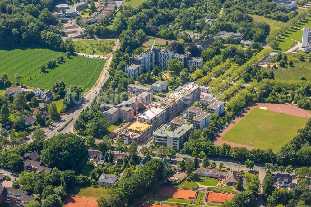 Luftaufnahme Bielefeld - Campus- Universitäts- Bereich mit Neubau- Baustelle Innovationszentrum an der Morgenbreede im Ortsteil Schildesche in Bielefeld im Bundesland Nordrhein-Westfalen