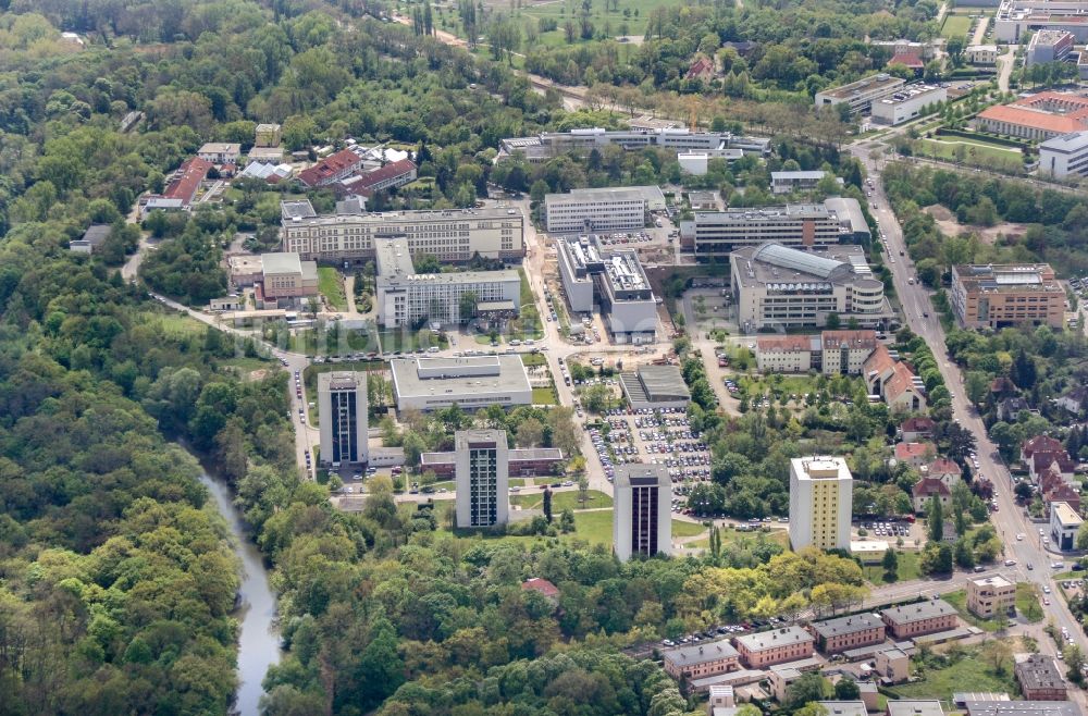 Halle (Saale) aus der Vogelperspektive: Campus-Weinberg Gebäude der Universität in Halle (Saale) im Bundesland Sachsen-Anhalt