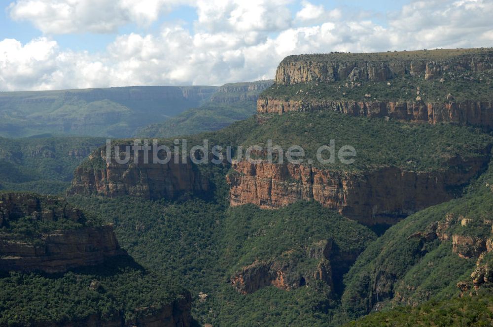 Mpumalanga von oben - Canyon des Blyde River im Hochland von Mpumalanga - Blyderivierspoort Nature Reserve