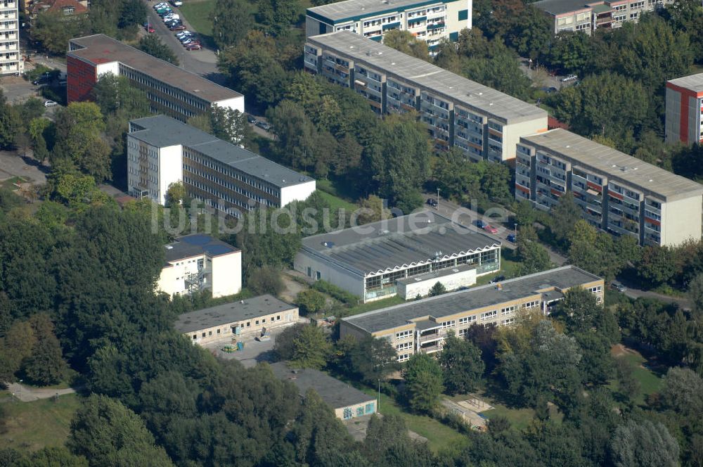 Luftbild Berlin - Carl-Friedrich-Gauß-Gymnasium Berlin-Buch