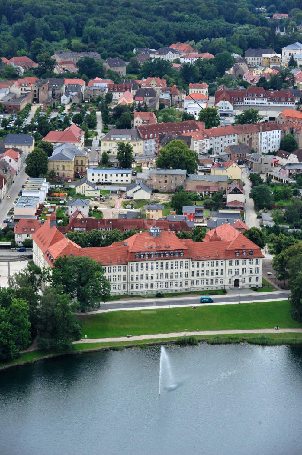 Neustrelitz aus der Vogelperspektive: Carolinum Gymnasium Neustrelitz