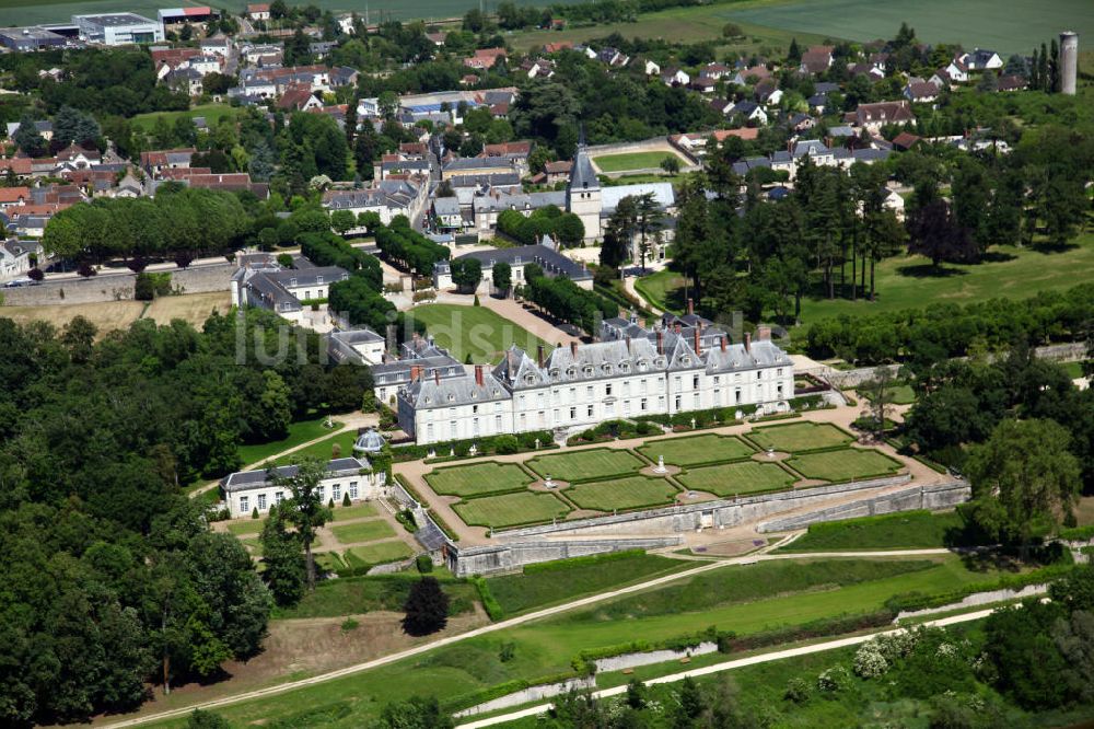 Luftaufnahme Menars - Chateau Menars