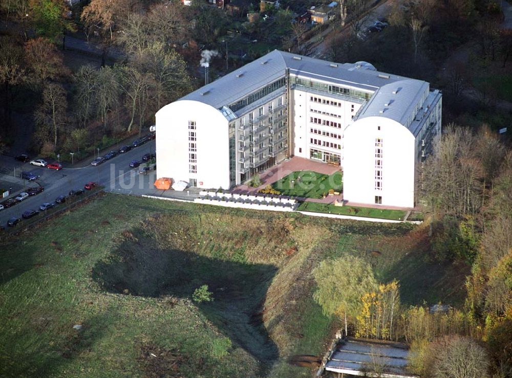 Chemnitz von oben - Chemnitz Wohnpark am Schloßteich