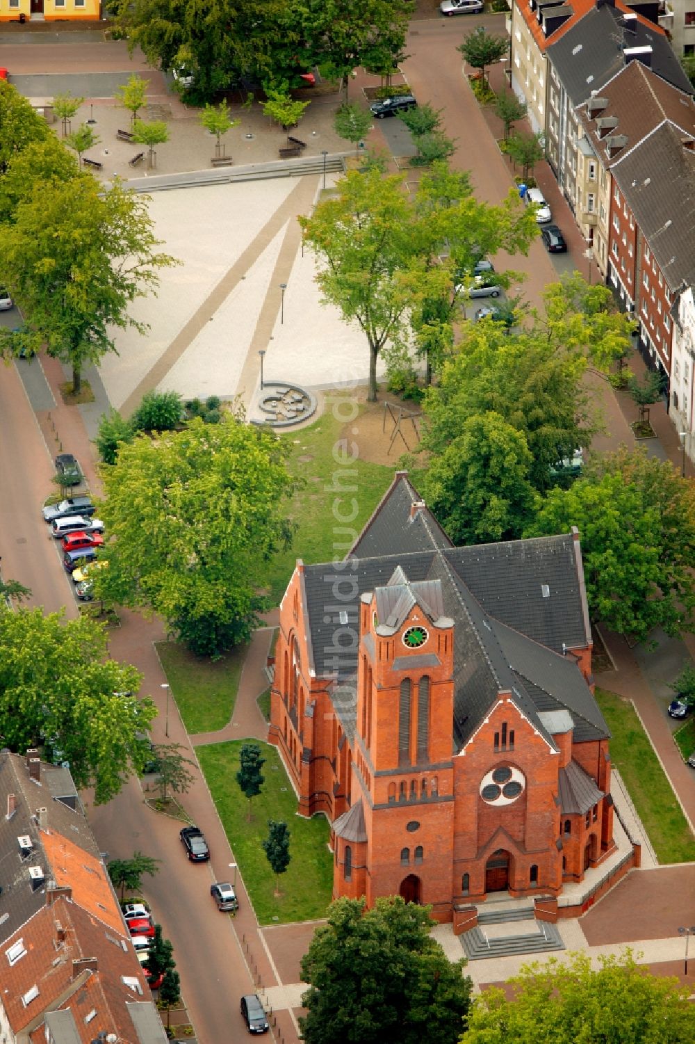 Essen von oben - Christuskirche Altendorf in Essen im Bundesland Nordrhein-Westfalen