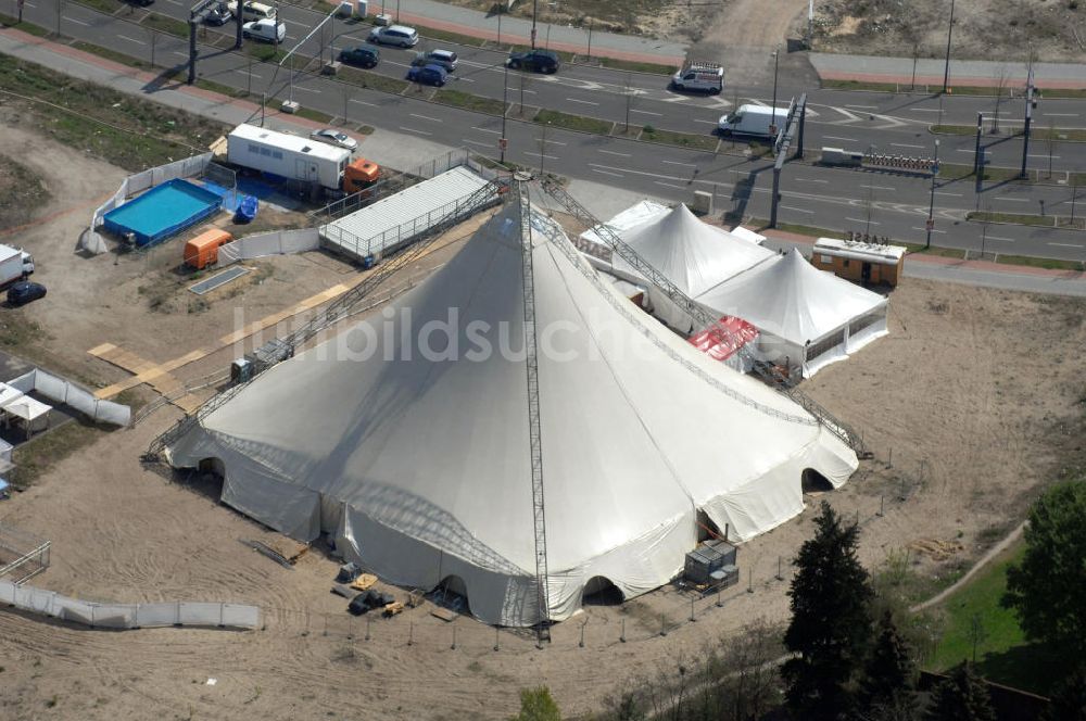 Berlin von oben - Circus Sarrasani in Berlin-Mitte