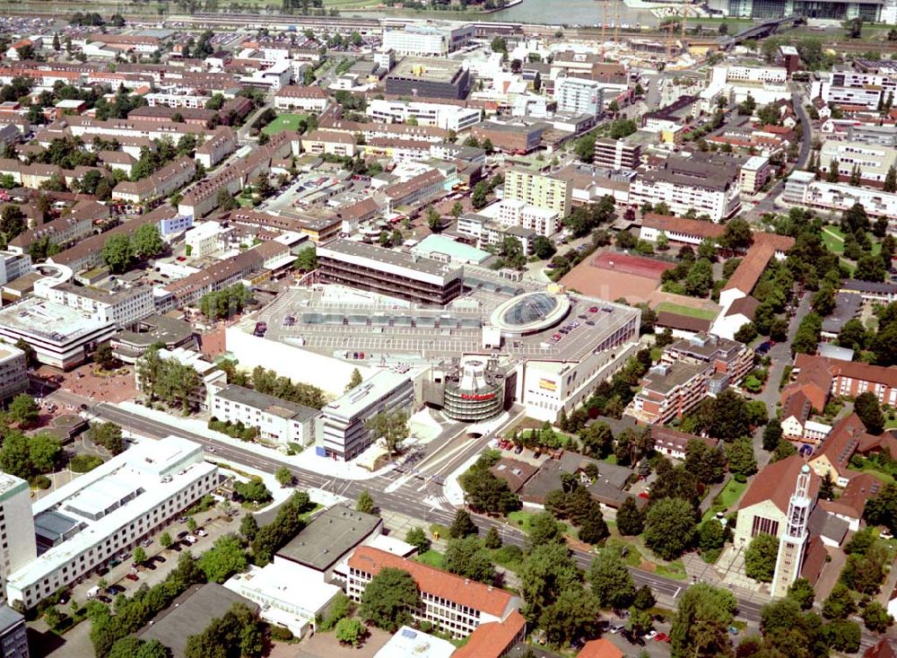 Luftbild Wolfsburg - CITY GALERIE der ECE-Projekt GmbH im Stadtzentrum von Wolfsburg.