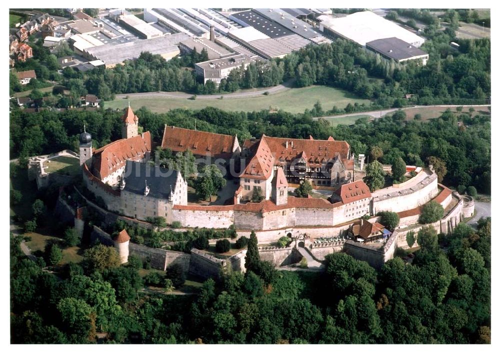 Coburg / Bayern von oben - Coburg / Bayern Ansicht vom Coburger Stadtteil Veste (östlich von Coburg) mit der Coburger Burg, westlich liegt der Hofgarten Kunstsammlungen der Veste Coburg Adresse: Kunstsammlungen der Veste Coburg 96450 Coburg Tel