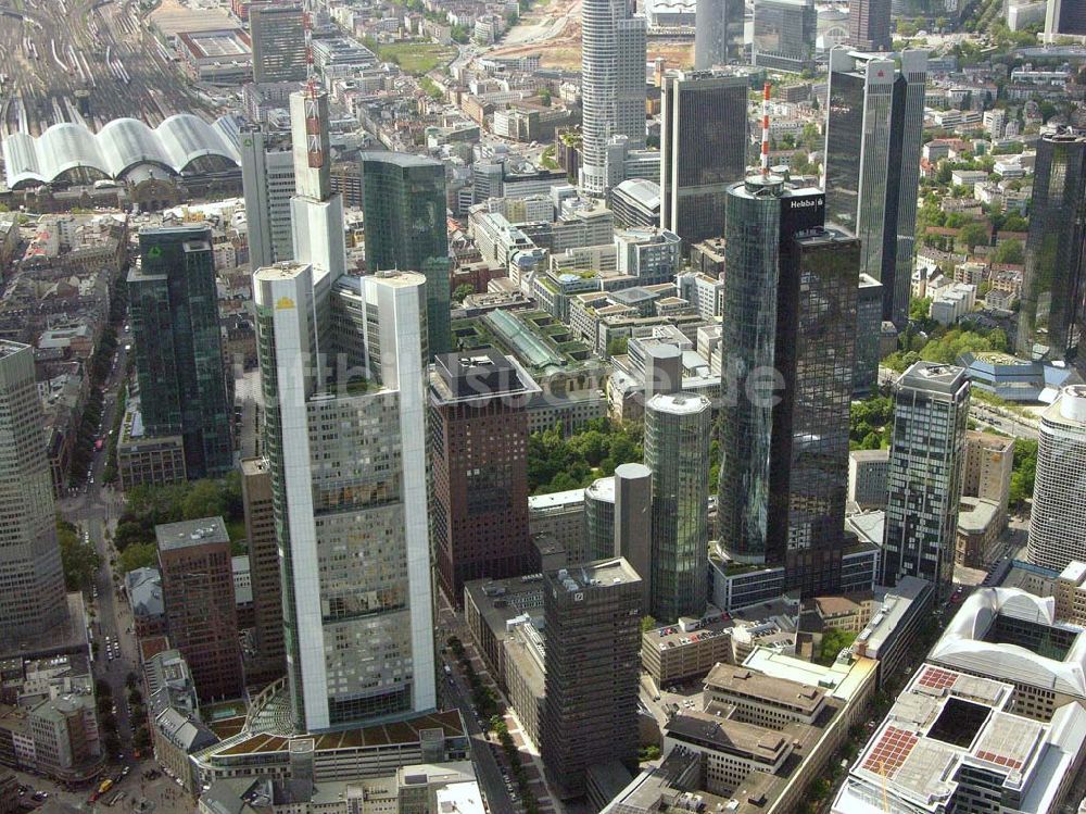 Frankfurt - Main / Hessen von oben - Commerz Bank