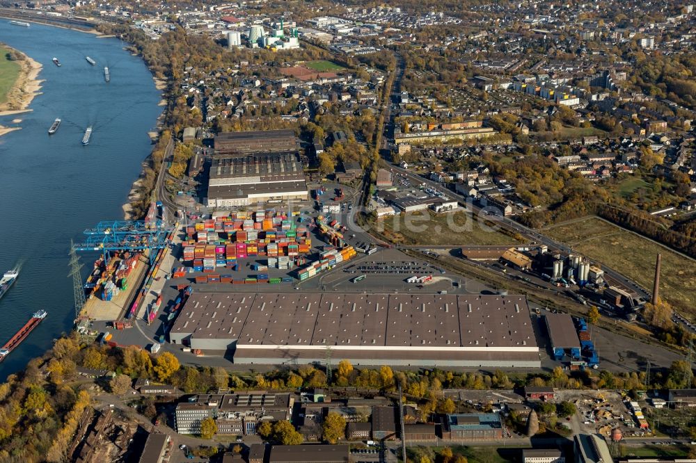 Duisburg von oben - Container- Terminal im GVZ Güterverkehrszentrum in Duisburg im Bundesland Nordrhein-Westfalen, Deutschland