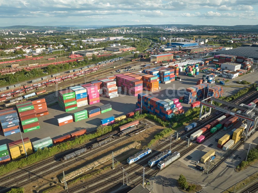 Kornwestheim aus der Vogelperspektive: Container- Terminal der DB Intermodal Service GmbH in Kornwestheim im Bundesland Baden-Württemberg, Deutschland