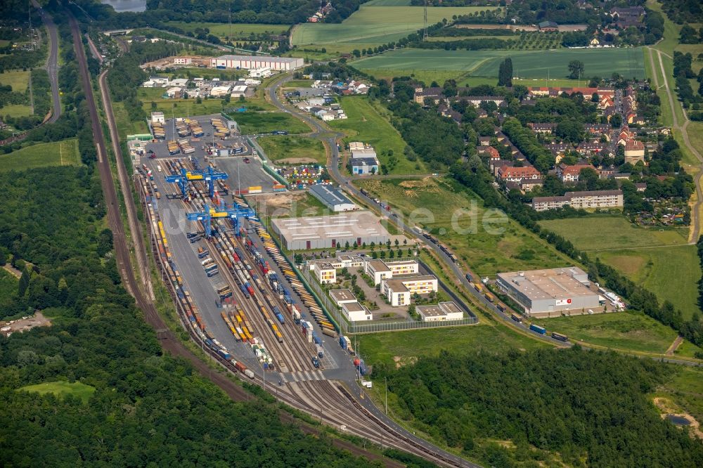 Luftbild Duisburg - Container- Terminal Samskip Multimodal Rail Terminal in Duisburg im Bundesland Nordrhein-Westfalen, Deutschland