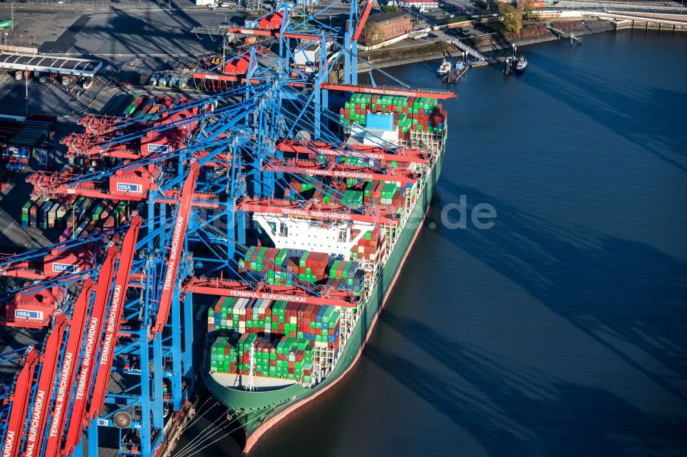 Hamburg von oben - Containerschiff Texas Triumph am Burchardkai im Hafen im Ortsteil Waltershof in Hamburg, Deutschland