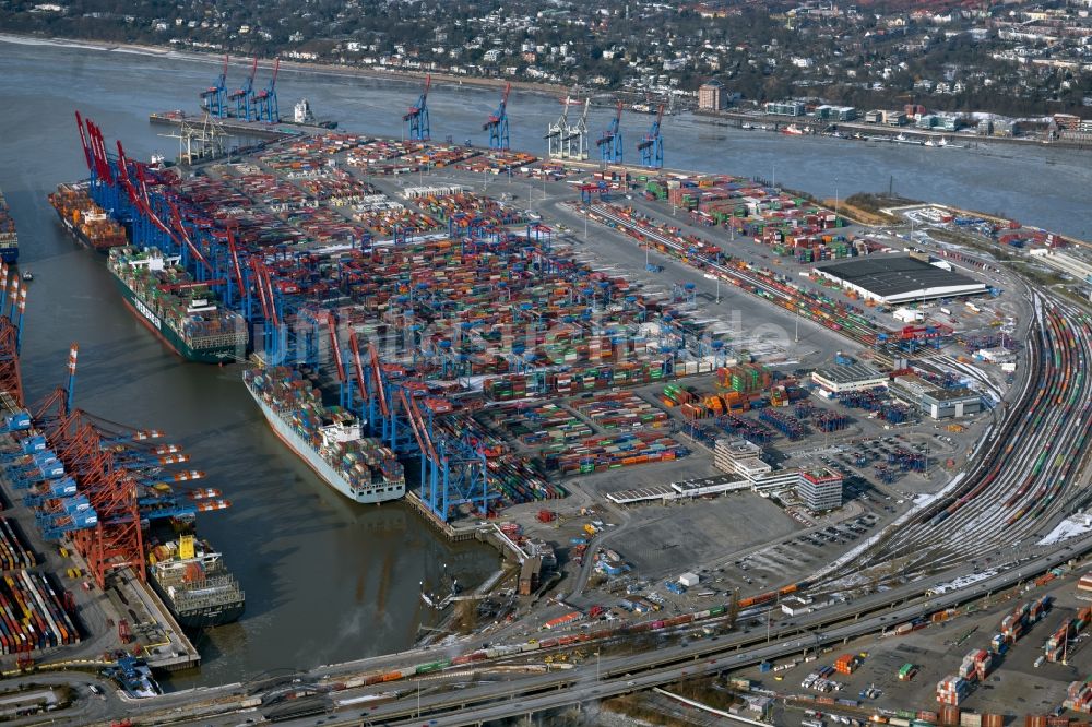 Hamburg von oben - Containerterminal im Containerhafen des Überseehafen Hamburg in Hamburg, Deutschland