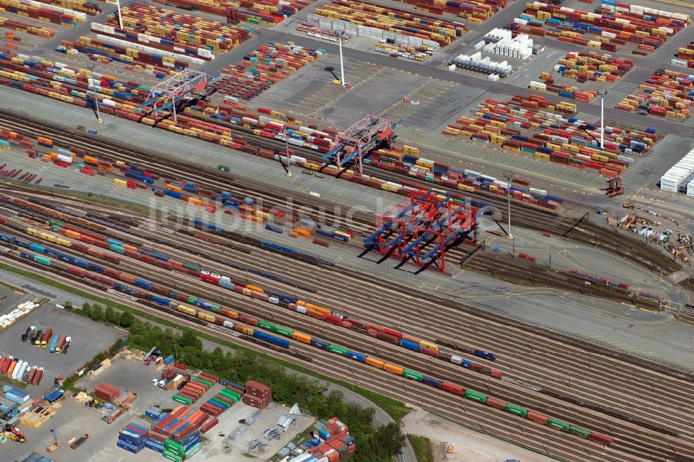 Luftbild Hamburg - Containerterminal im Containerhafen des Überseehafen im Ortsteil Waltershof in Hamburg, Deutschland