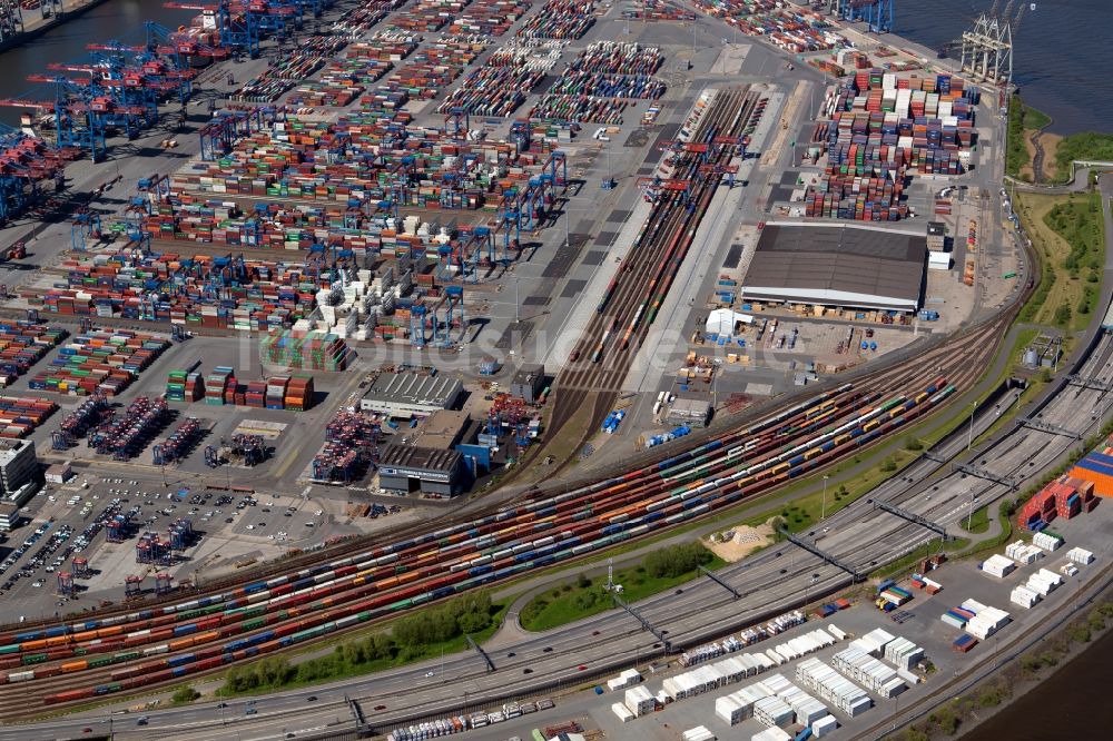 Hamburg aus der Vogelperspektive: Containerterminal im Containerhafen des Überseehafen im Ortsteil Waltershof in Hamburg, Deutschland