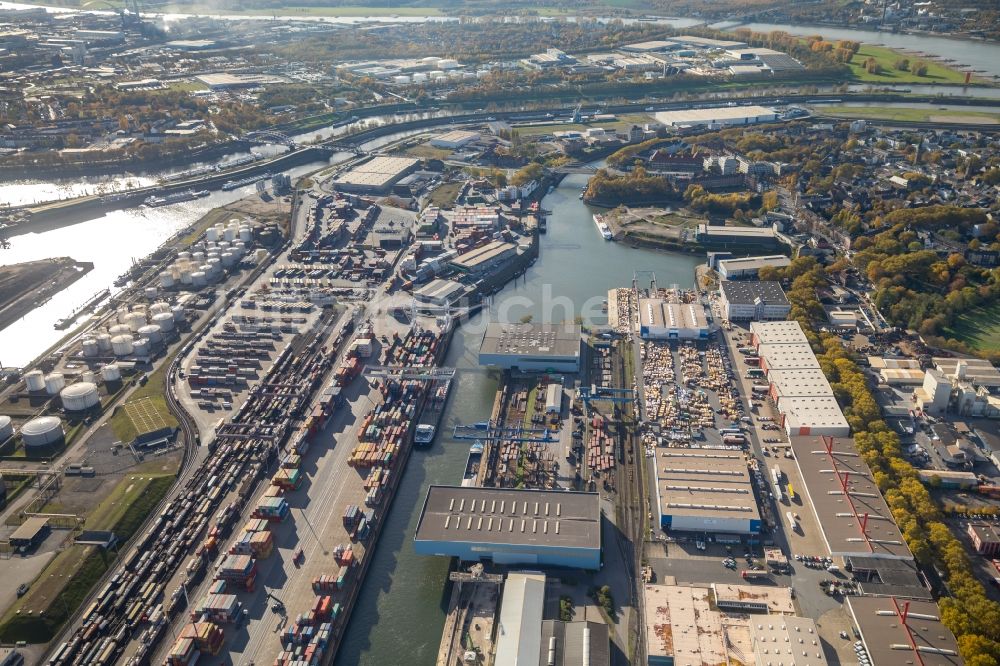 Duisburg von oben - Containerterminal im Containerhafen des Binnenhafen am Hafenkanal im Ortsteil Ruhrort in Duisburg im Bundesland Nordrhein-Westfalen, Deutschland