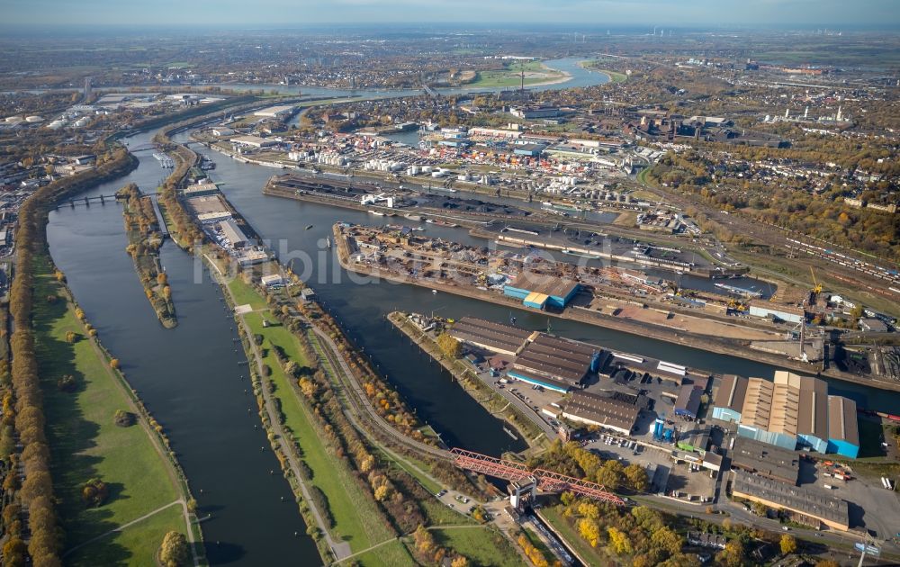 Luftbild Duisburg - Containerterminal im Containerhafen des Binnenhafen am Hafenkanal im Ortsteil Ruhrort in Duisburg im Bundesland Nordrhein-Westfalen, Deutschland