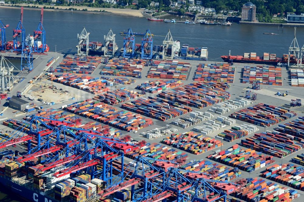 Luftbild Hamburg - Containerterminal im Containerhafen des Binnenhafen HHLA - Burchardkai in Hamburg