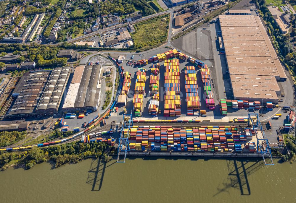 Luftaufnahme Duisburg - Containerterminal im Containerhafen des Binnenhafen Rhein-Ruhr Terminal im Ortsteil Duisburg Süd in Duisburg im Bundesland Nordrhein-Westfalen, Deutschland