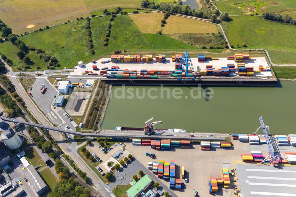 Luftaufnahme Voerde (Niederrhein) - Containerterminal im Containerhafen des Binnenhafen am Wesel-Datteln-Kanal in Voerde (Niederrhein) im Bundesland Nordrhein-Westfalen