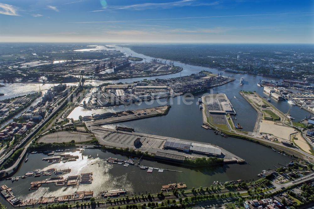 Hamburg aus der Vogelperspektive: Containerterminal im Containerhafen Oderhafen und Travehafen im Hamburger Hafen im Süden von Hamburg