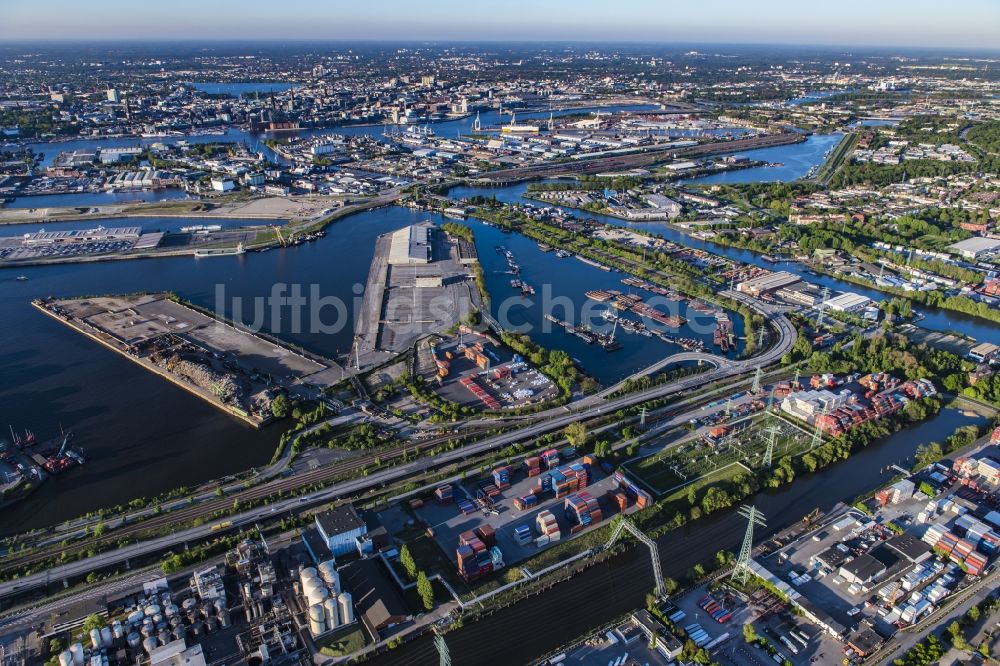 Hamburg aus der Vogelperspektive: Containerterminal im Containerhafen Oderhafen und Travehafen im Hamburger Hafen im Süden von Hamburg