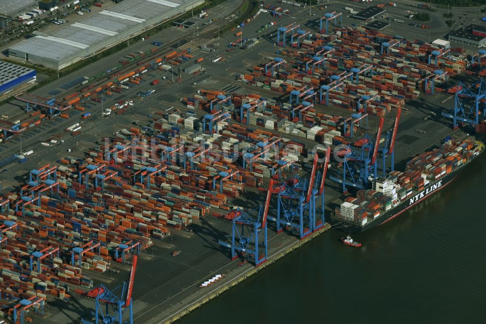 Hamburg von oben - Containerterminal der DCP im Containerhafen des Überseehafens in Hamburg