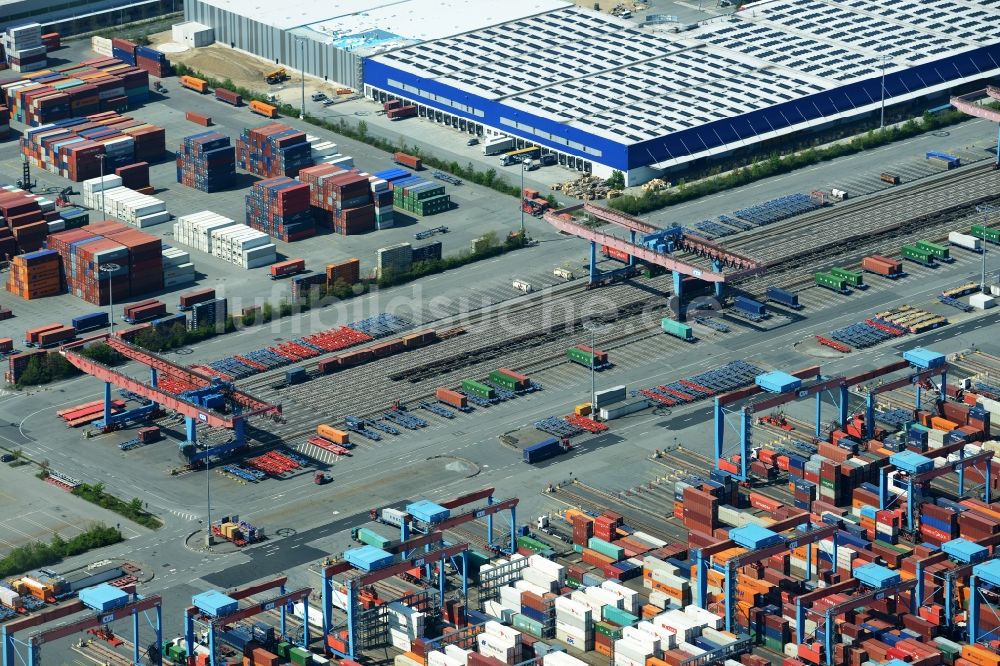 Hamburg aus der Vogelperspektive: Containerterminal HHLA Container Terminal Altenwerder (CTA) am Ufer der Elbe im Stadtteil Altenwerder in Hamburg