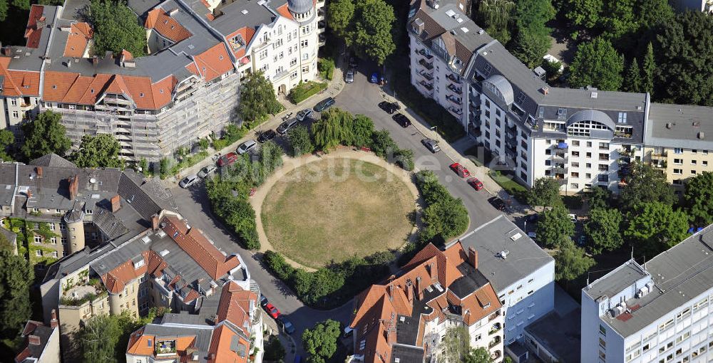 Berlin aus der Vogelperspektive: Cosimaplatz in Berlin-Friedenau