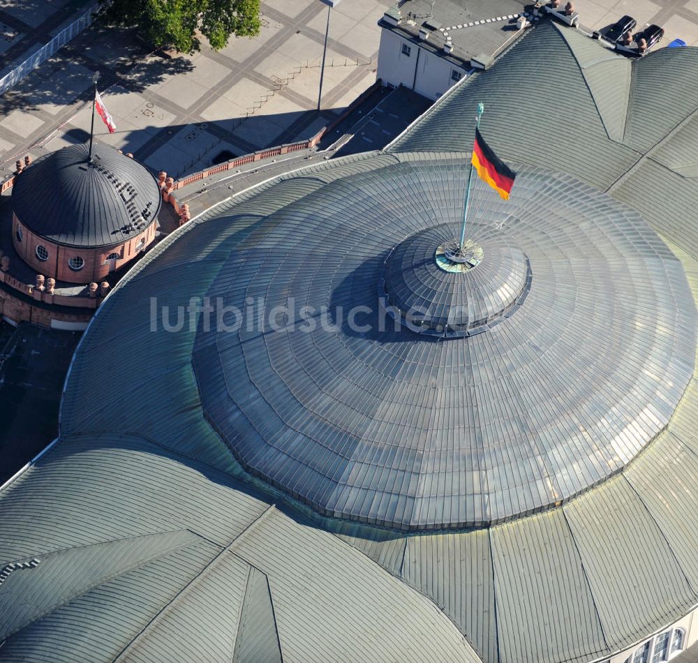 Luftaufnahme Frankfurt am Main - Dach der Festhalle Frankfurt / Main am Messegelände