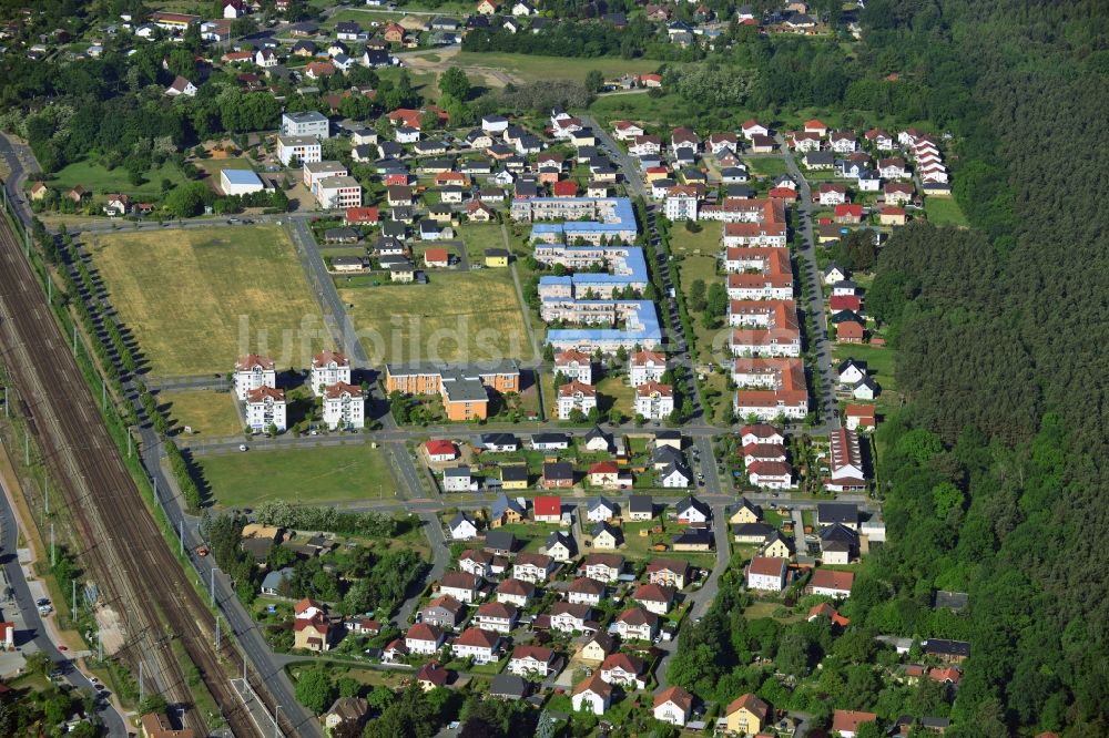 Michendorf von oben - Dachgarten - Landschaft im Wohngebiet einer Mehrfamilienhaussiedlung in Michendorf im Bundesland Brandenburg