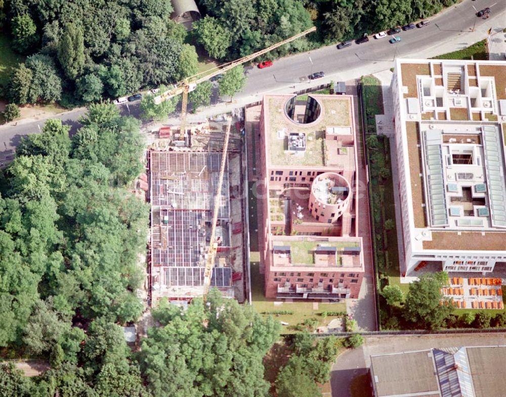 Luftaufnahme Berlin - Tiergarten - ), daneben die Indische Botschaft