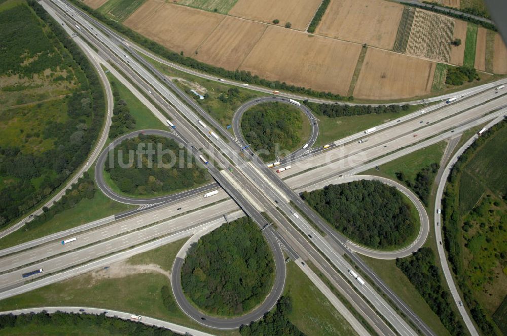 Walldorf von oben - Das Autobahnkreuz Walldorf