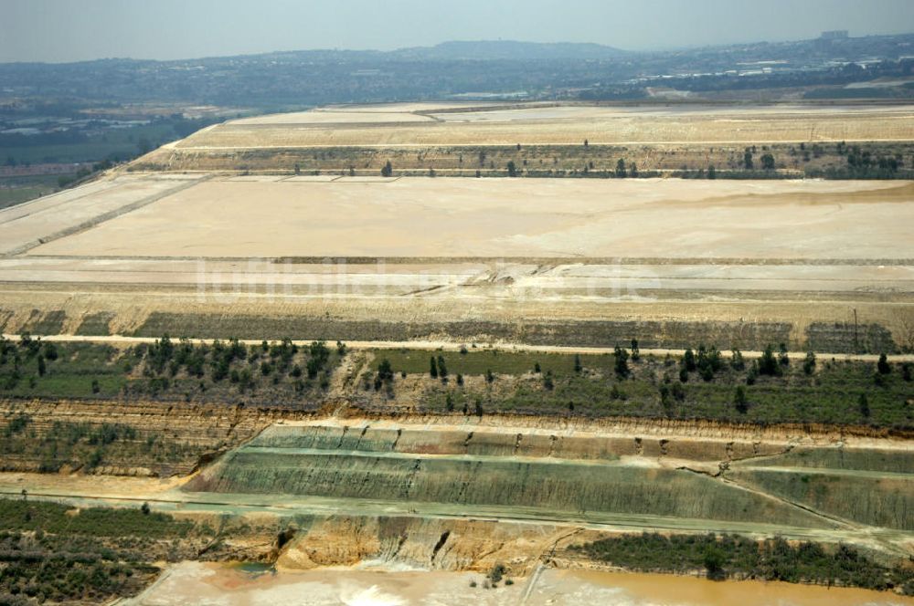 Luftaufnahme JOHANNESBURG - Das Central Rand Goldfield in Johannesburg, Südafrika