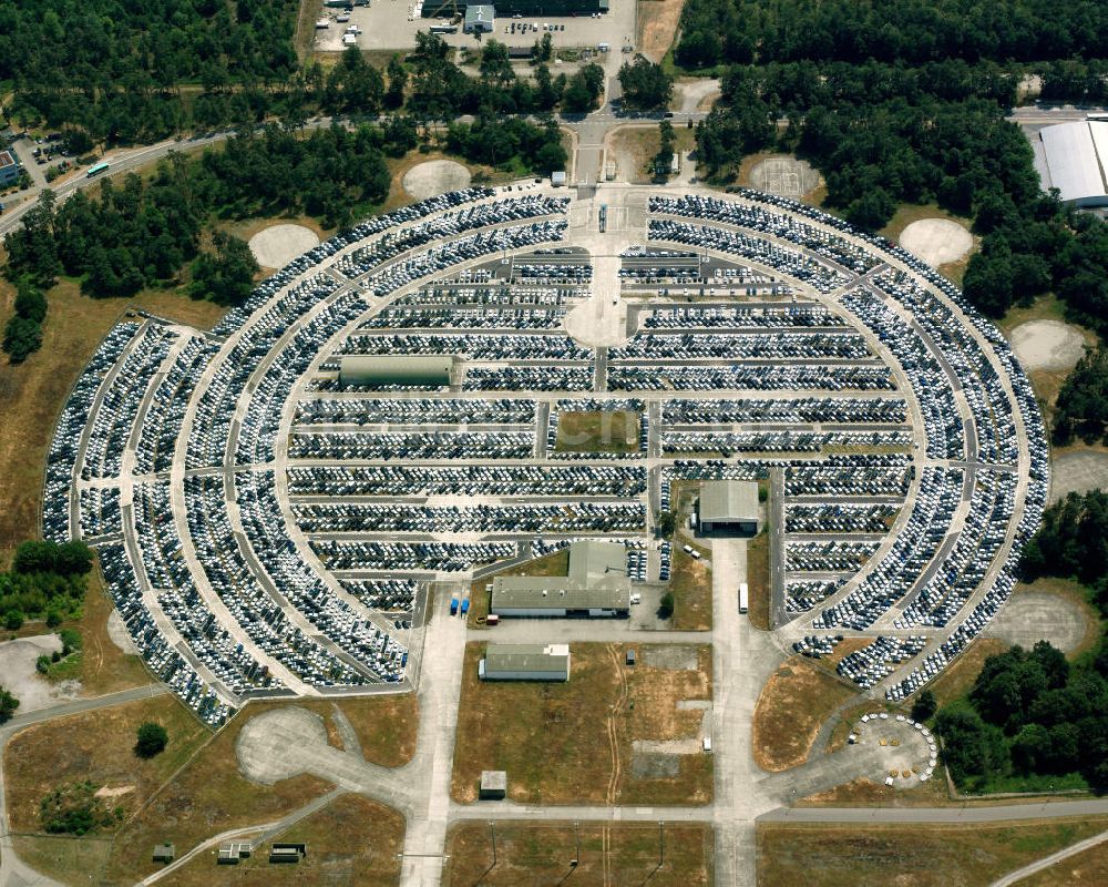 Luftbild Rastatt - Das ehemalige Gelände der Bataillon mechanisierte Infanterie am heutigen Flughafen Karlsruhe / Baden-Baden