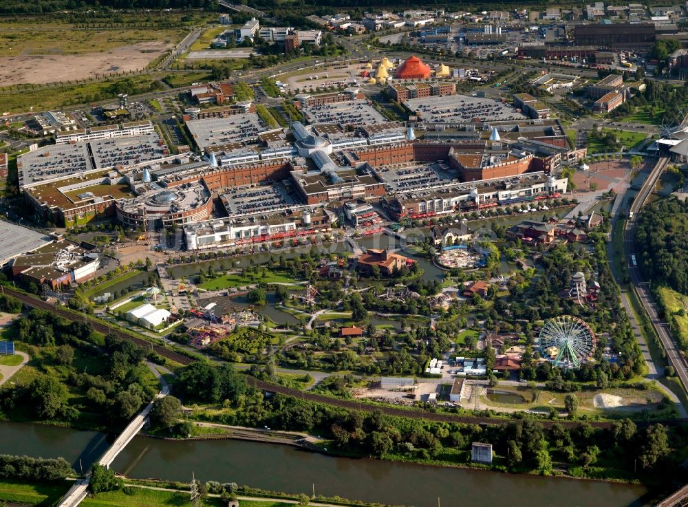 Oberhausen von oben - Das Einkaufszentrum CentrO in Oberhausen im Ruhrgebiet