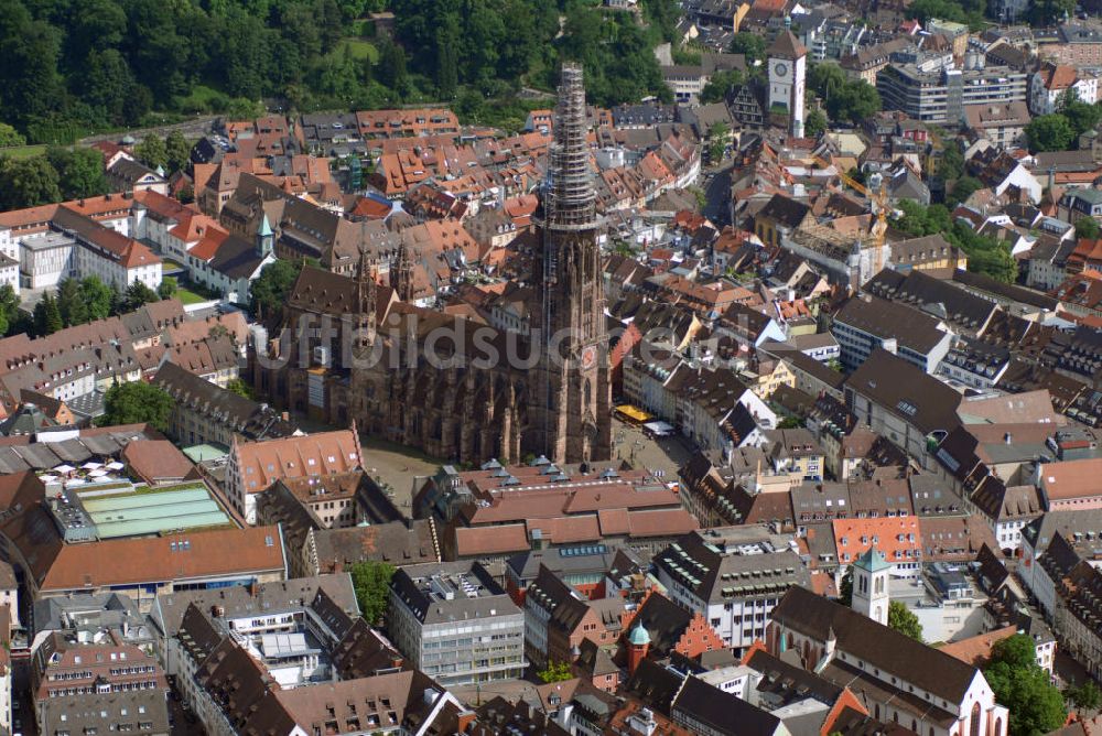 Luftbild Freiburg im Breisgau - Das Freiburger Münster