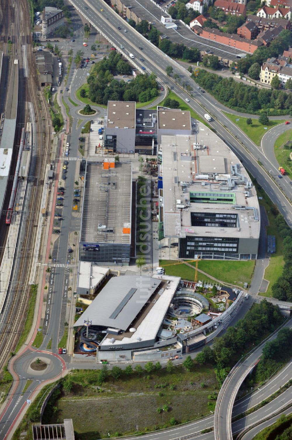 Luftaufnahme Bielefeld - Das Freizeit- und Dienstleistungszentrum Neues Bahnhofsviertel in Bielefeld