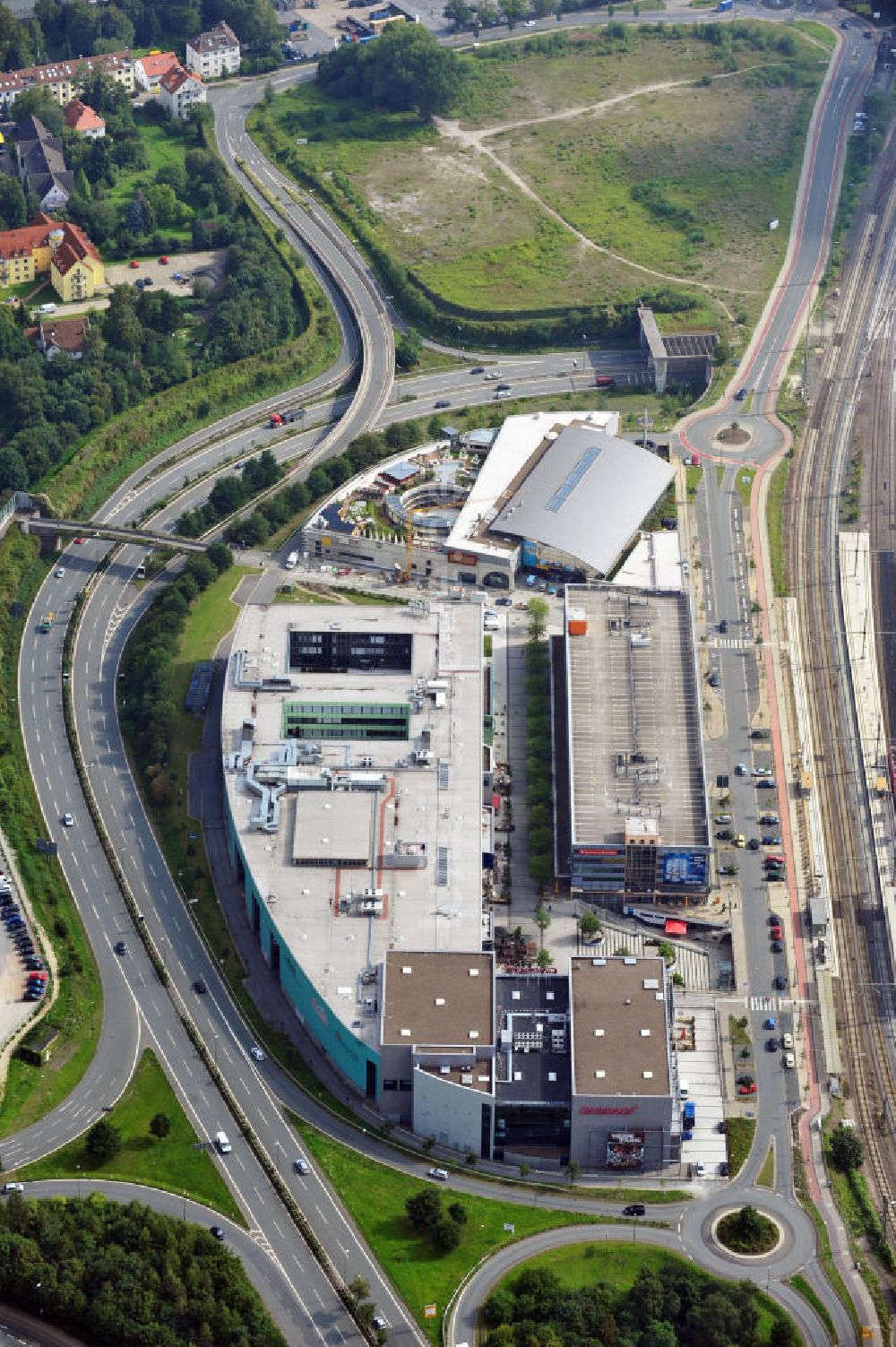 Luftbild Bielefeld - Das Freizeit- und Dienstleistungszentrum Neues Bahnhofsviertel in Bielefeld