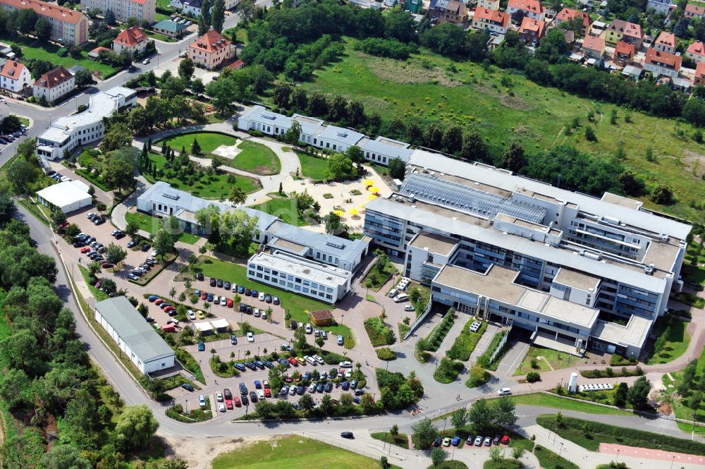 Bitterfeld von oben - Das Gesundheitszentrum Bitterfeld-Wolfen in Sachsen-Anhalt