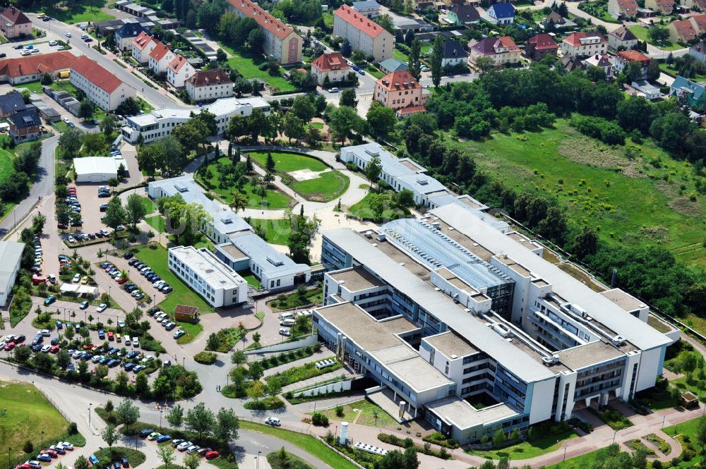 Bitterfeld aus der Vogelperspektive: Das Gesundheitszentrum Bitterfeld-Wolfen in Sachsen-Anhalt