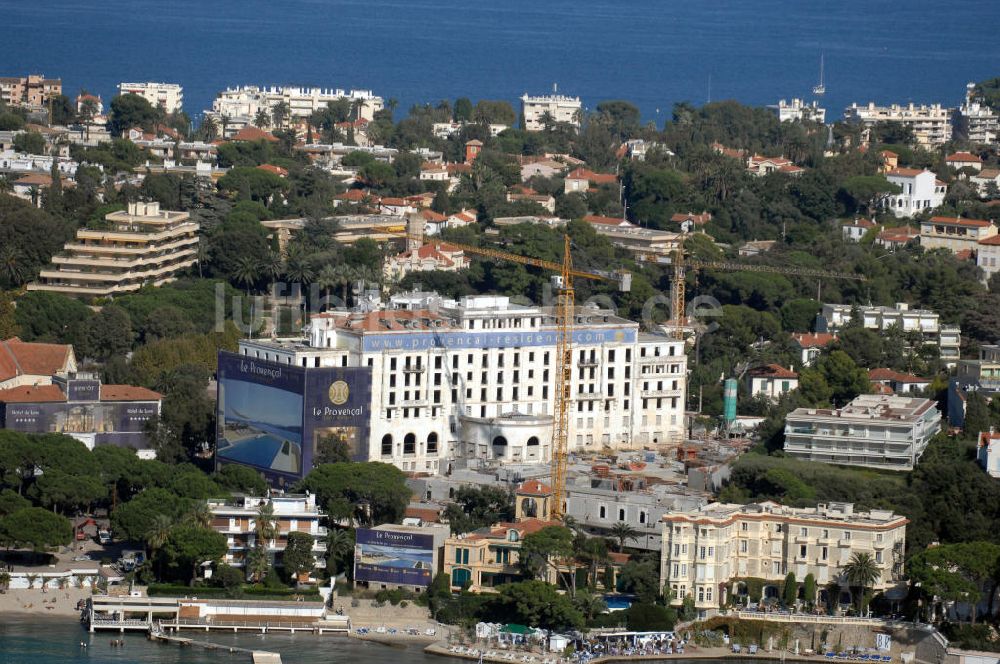 Luftbild Antibes - Das Hotel Le Provencal im Stadtteil Juan-les-Pins von Antibes