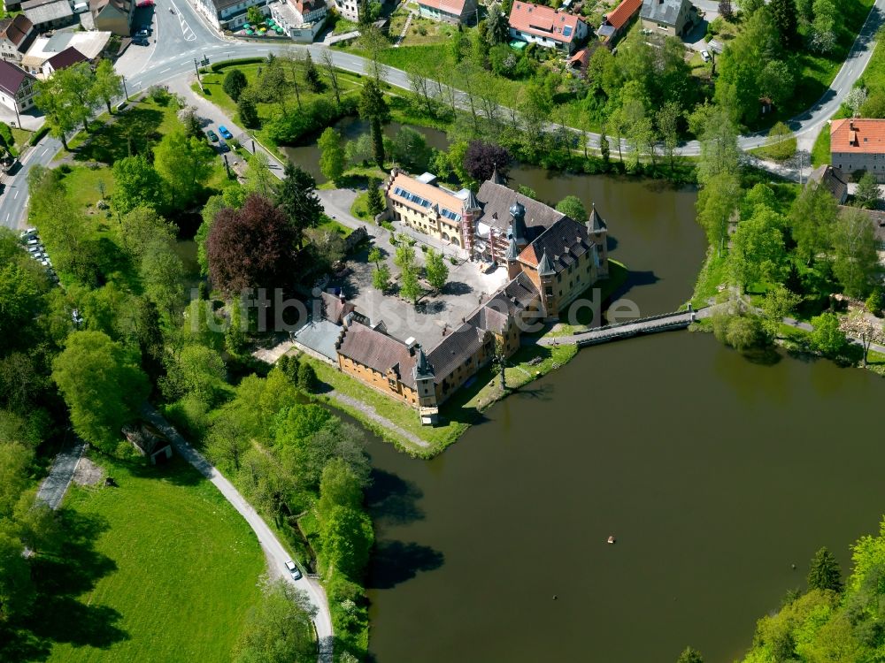 Luftaufnahme Trockenborn-Wolfersdorf - Das Jagdschloss Fröhliche Wiederkunft im Ortsteil Wolfersdorf in der Gemeinde Trockenborn-Wolfersdorf im Bundesland Thüringen