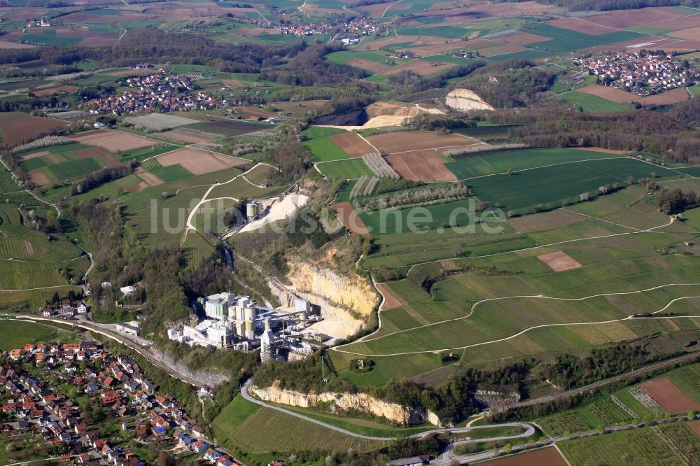 Efringen-Kirchen aus der Vogelperspektive: Das Kalkwerk Istein in Efringen-Kirchen im Bundesland Baden-Württemberg