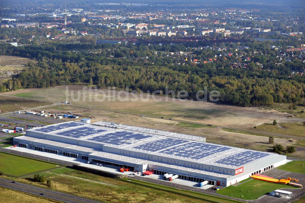 Luftaufnahme Oranienburg - Das Lager der REWE Group in Oranienburg in Brandenburg