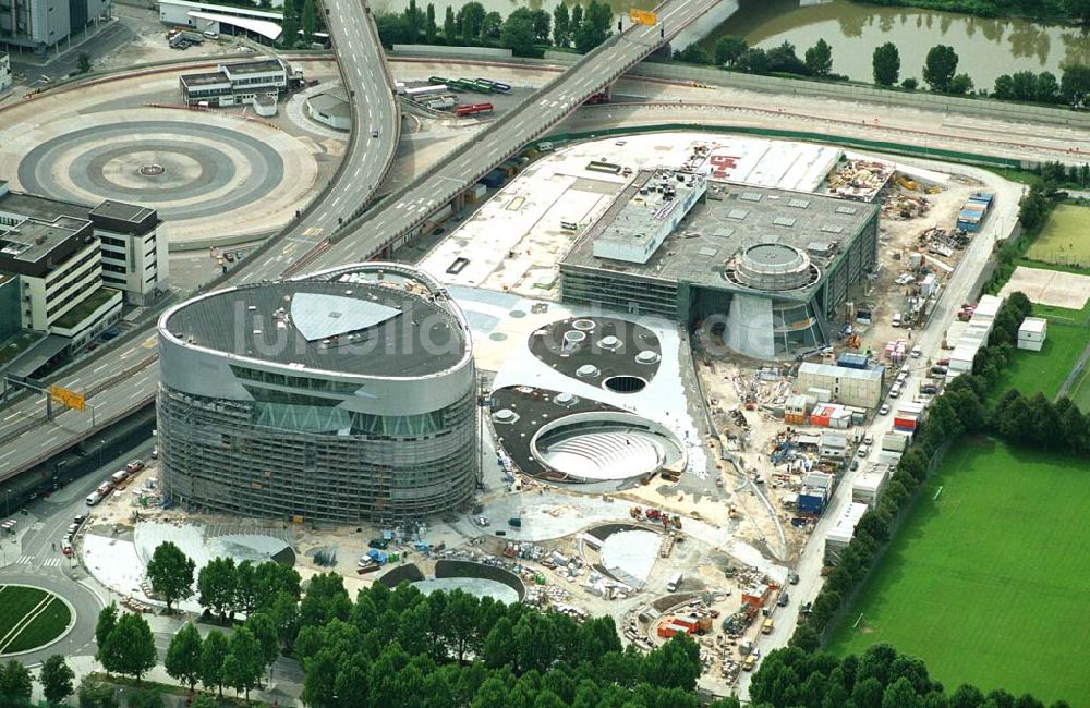 Luftaufnahme Stuttgart / Baden - Würtemberg Stuttgart / Baden - Würtemberg - Das Mercedes-Museum im Bau 27.08.2005